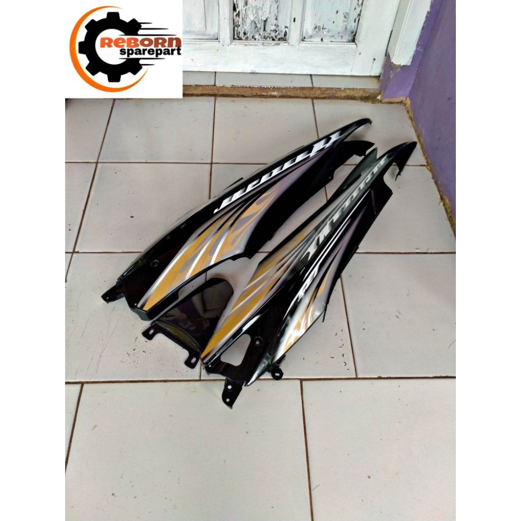 Cover body samping Jupiter MX lama/MX OLD plus striping - body belakang Jupiter MX lama