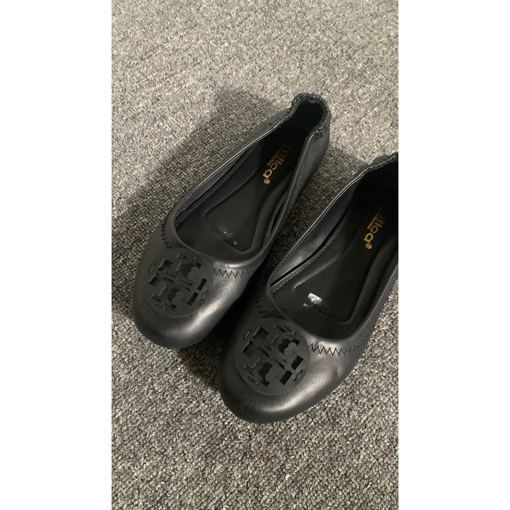 preloved flatshoes black gratica flatshoes wanita laser rj091