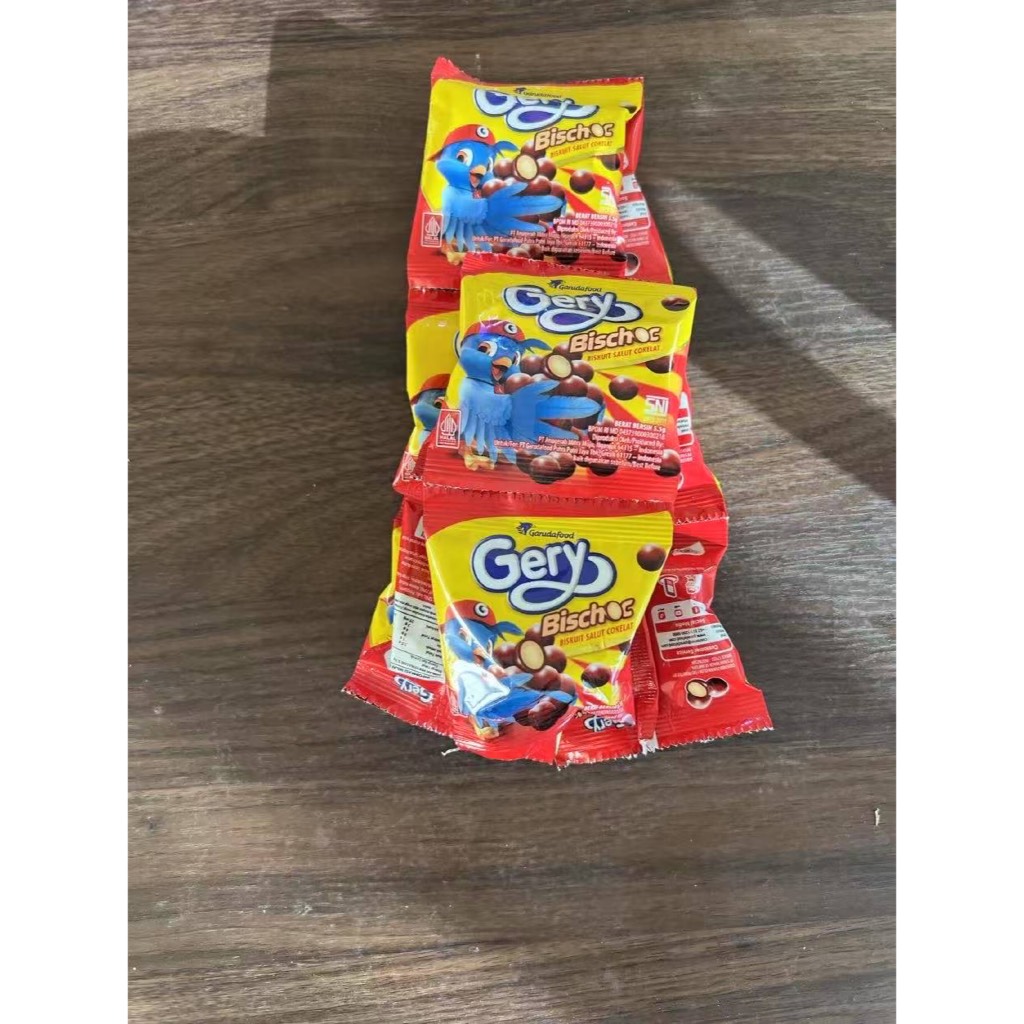 

Gery Bischoc Biskuit Salut Cokelat Serenceng isi 10 Pcs