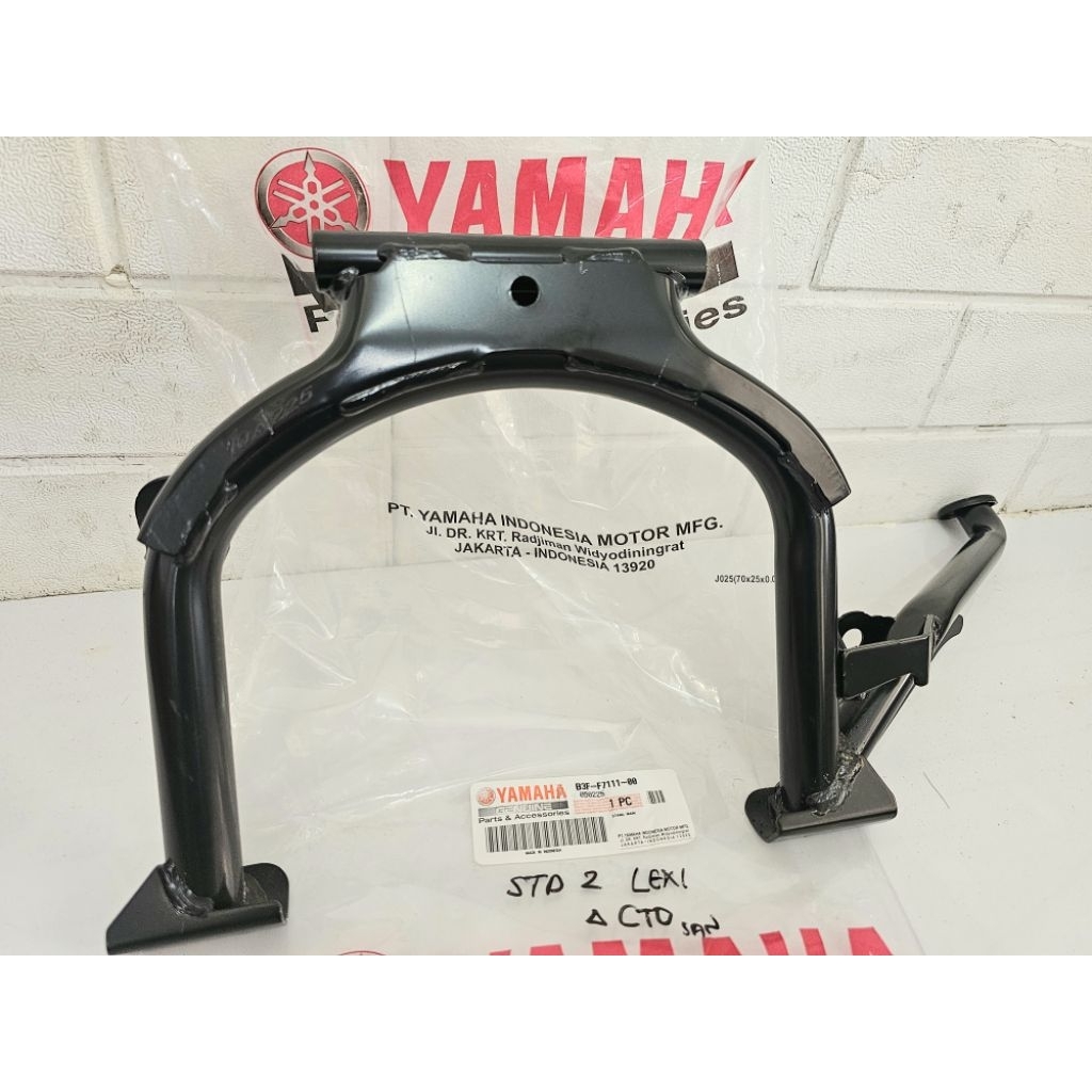 Standar 2 tengah LEXI LEXI 125 B3F ORI YGP