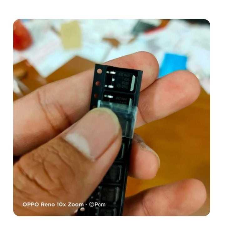 RH9464 triac smd t405 600b by PCM LTC GLODOK