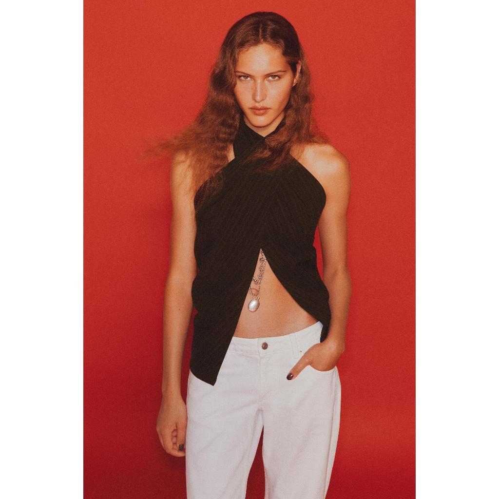 ZARA ATASAN HALTER BERGARIS Top berkerah halter menyilang