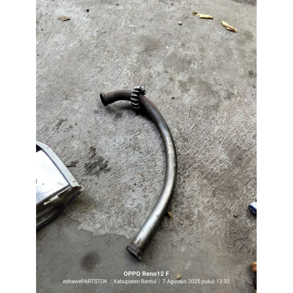 leher knalpot Honda cb100 original dipotong