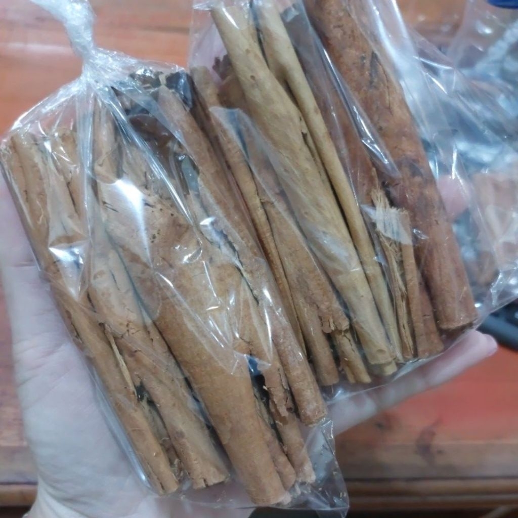 

kayu manis 25gr asli teluk ambon