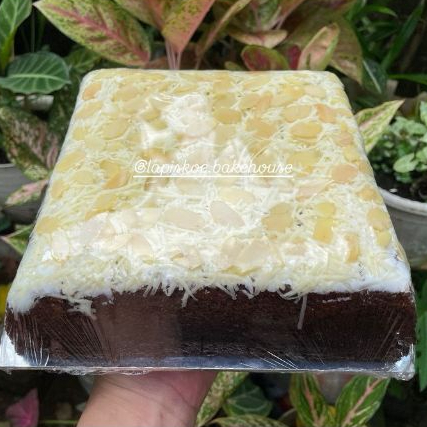 

Brownis Kukus Almond Cheese by Lapiskoe