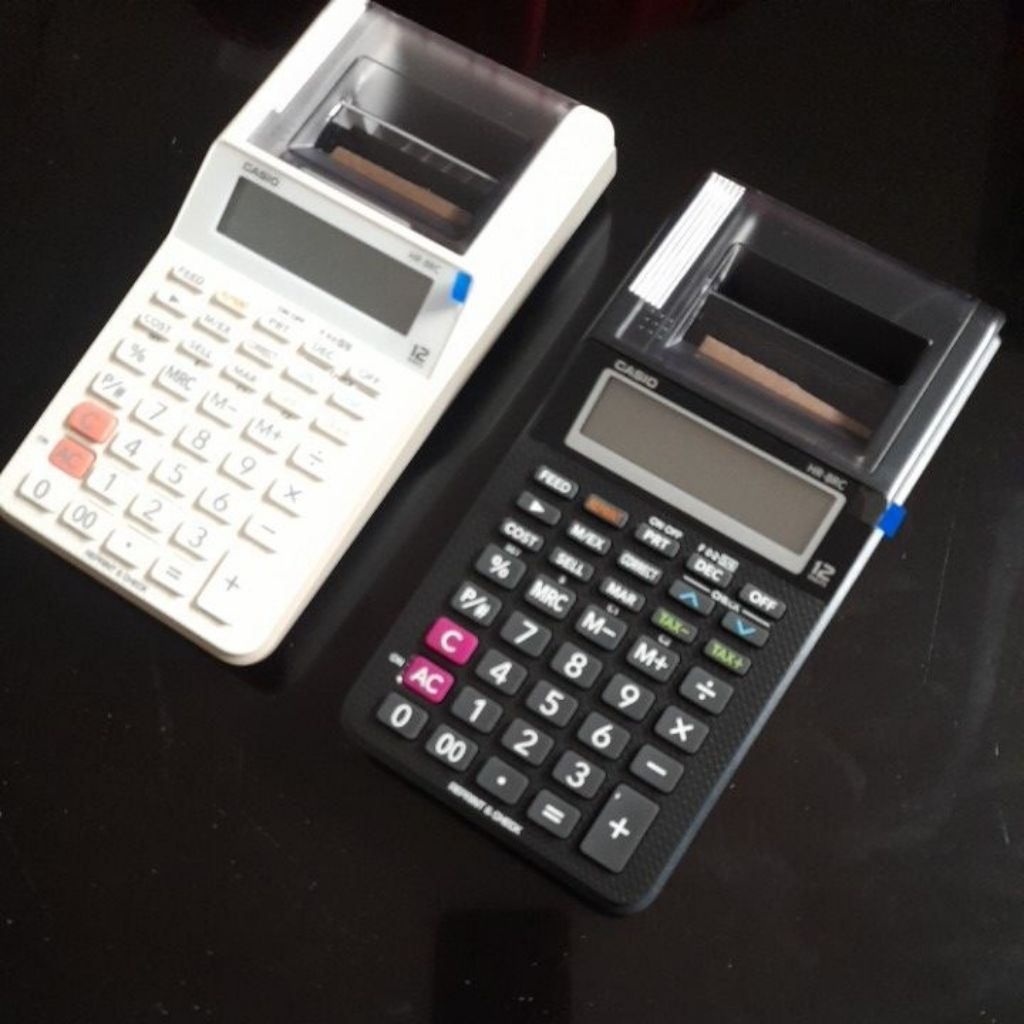 

Kalkukator Casio HR 8RC