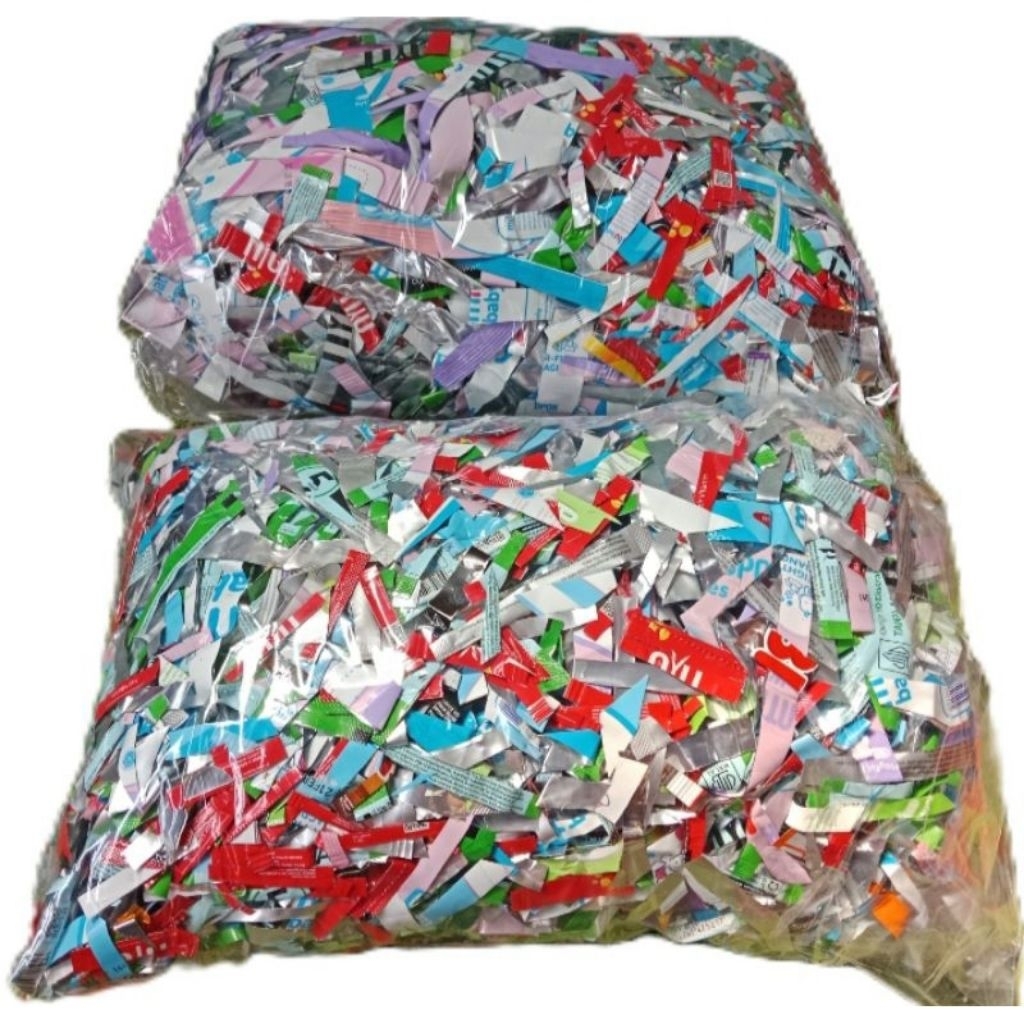 

Ecobrik Botol 600ml dan Ecobrik Pelastik Cacah 200-1000gr Murah Meriah