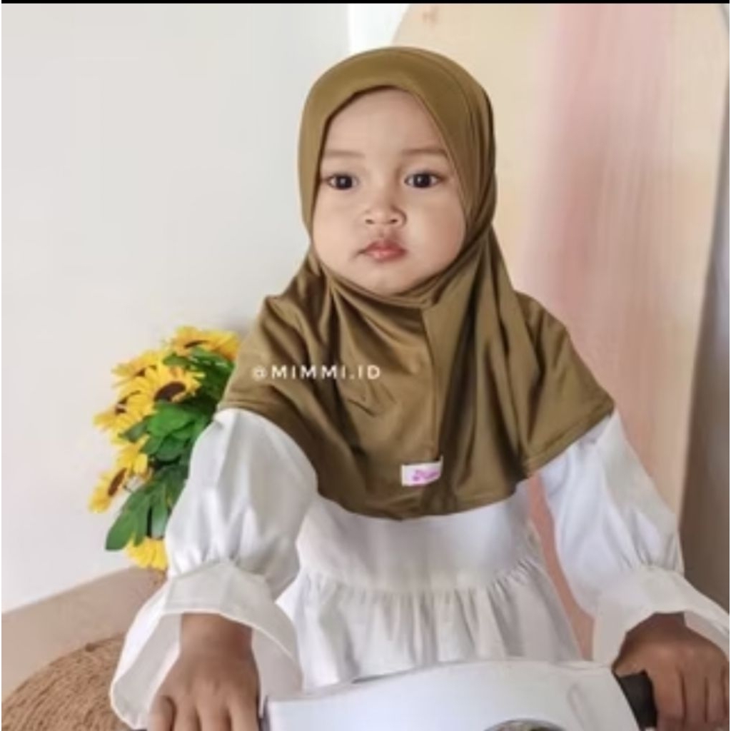 Prelove Pribadi Saira Bergo anak dari Mimmi.id Warna Olive//Jilbab Jersey // Usia 1-4 tahun.