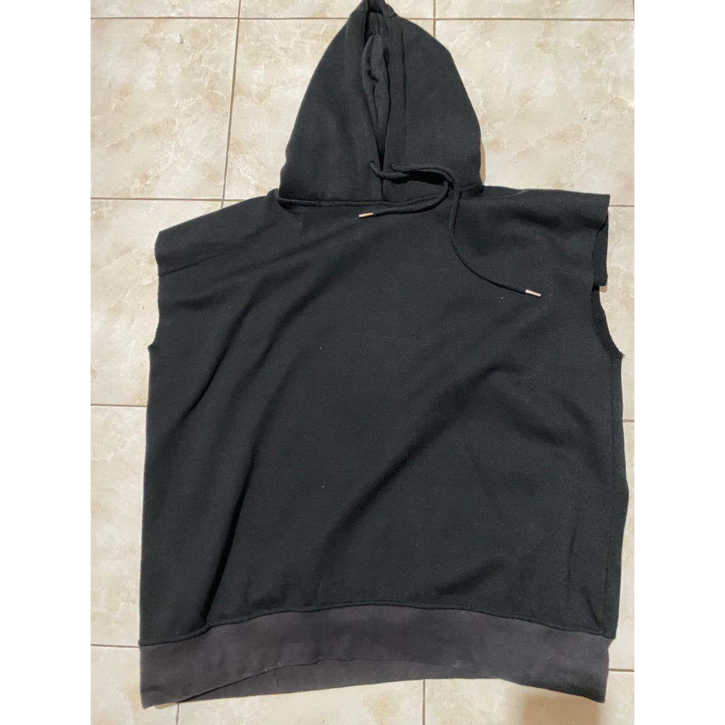 Atasan Pria Kutung | Hoodie Pria Kutung | Preloved Pakaian Pria