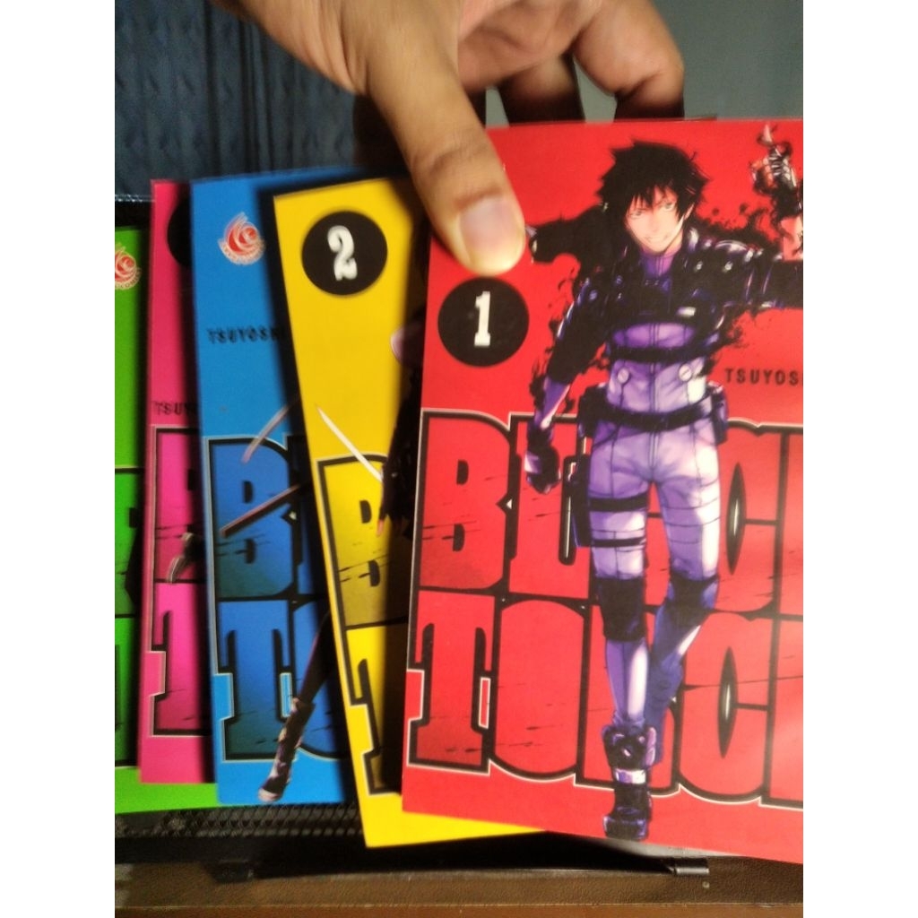 Komik Black Torch vol 1-5