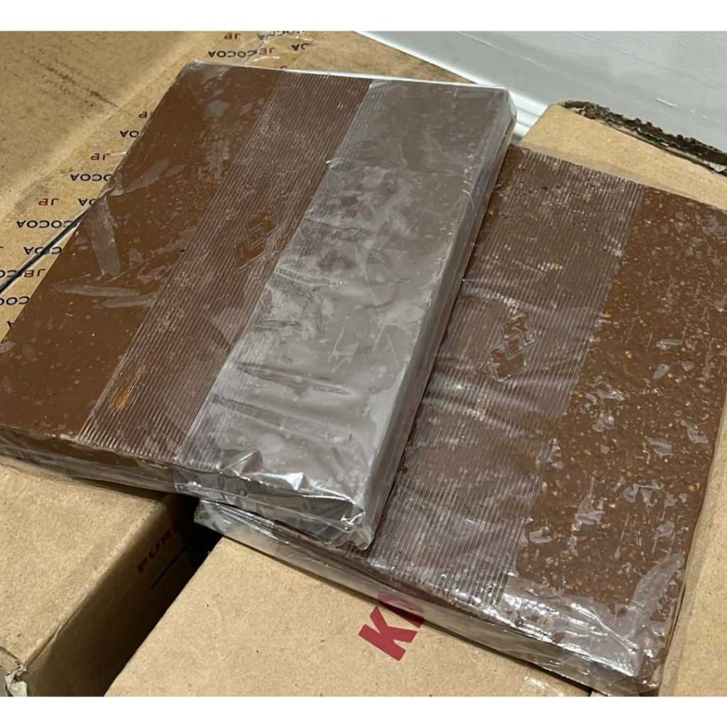 

COKELAT BLOK VARIAN 500 GRAM