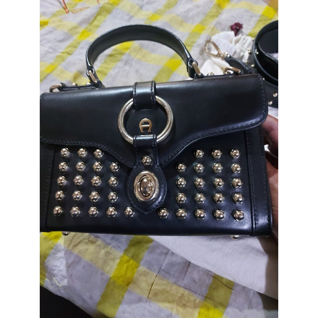 Tas wanita merk Aigner original second