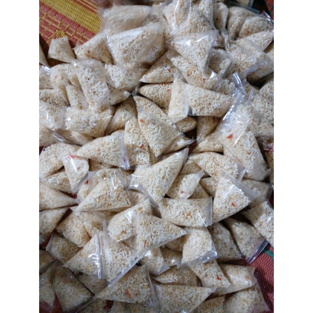 

cengkaruk jajanan tempo doelo 1 pak isi 10