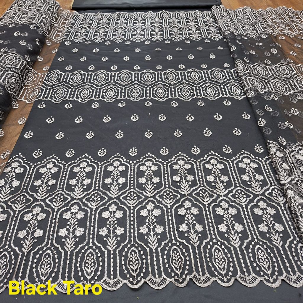 Bahan kain Tille sabto motif kotak-kotak dasar hitam/motif terbaru