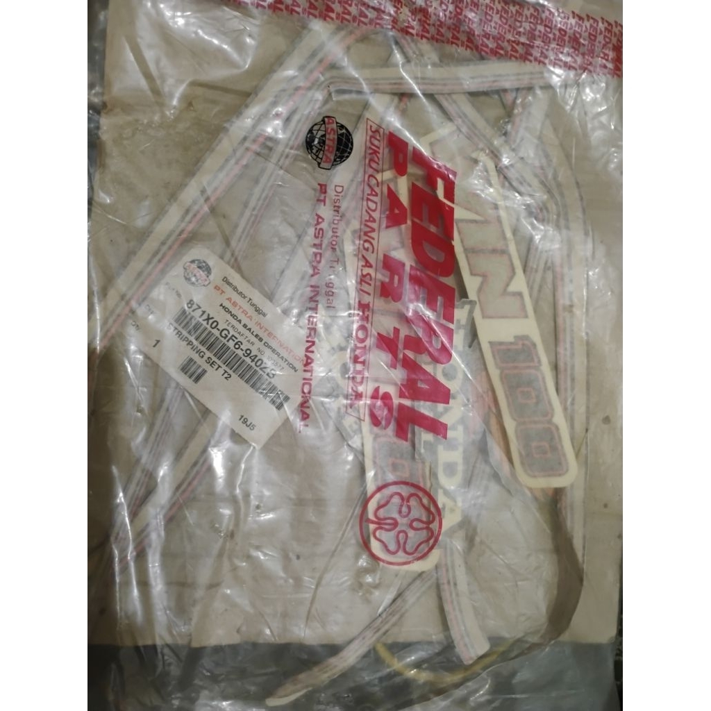 stiker original honda win federal