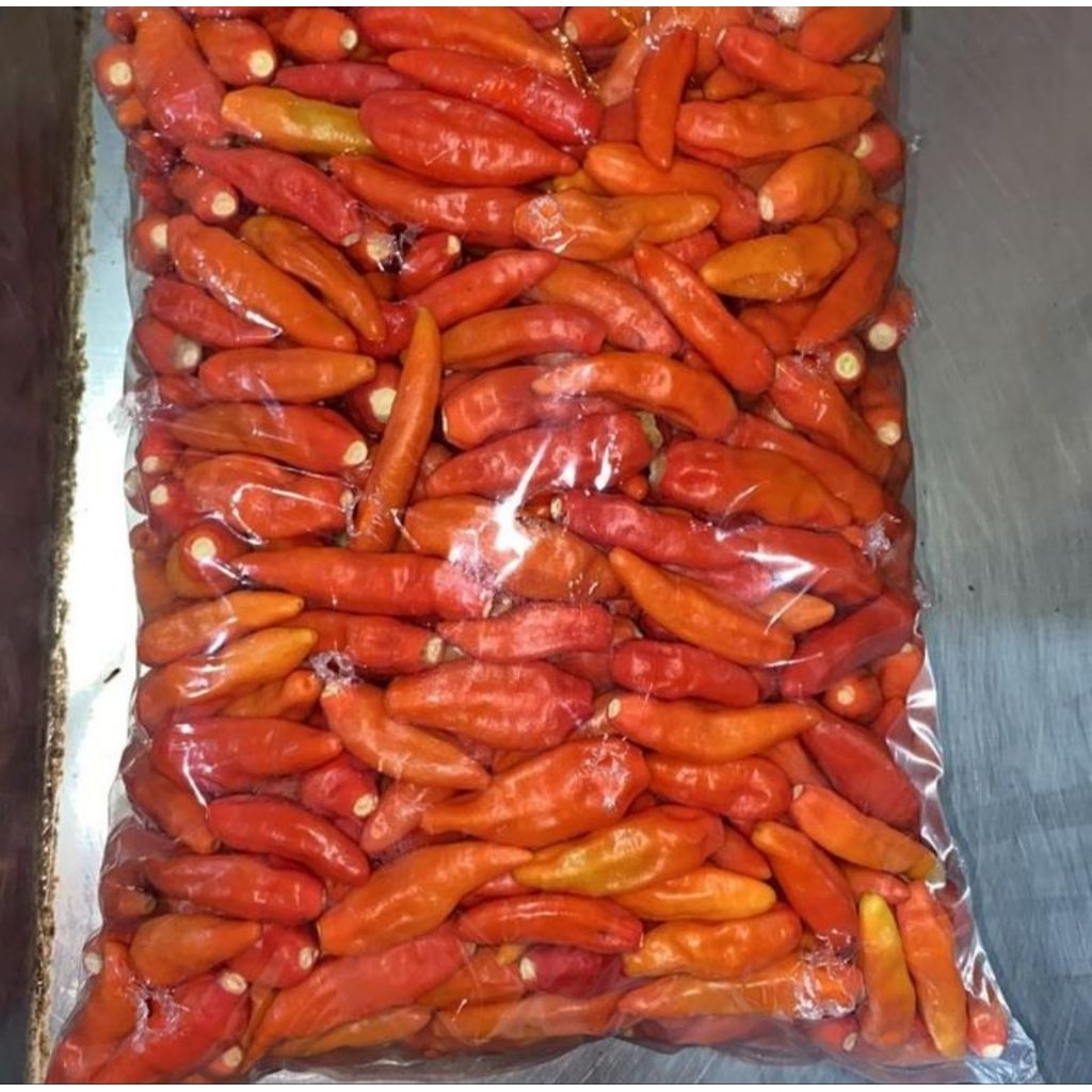 

cabe / cabai rawit merah petik tangkai 500gr