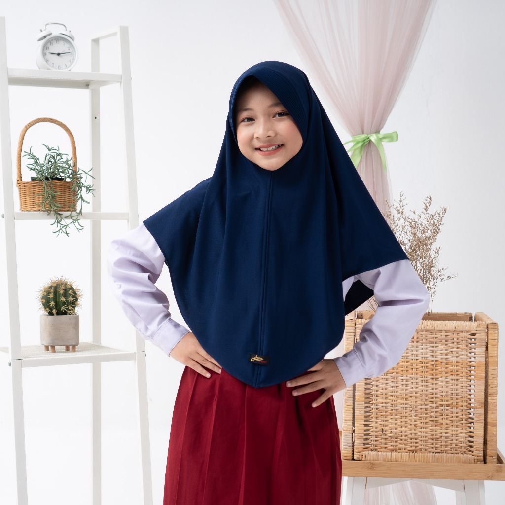 Hijab Sekolah Bergo Instant SD SMP SMA Jilbab Jersey Original Juma Hijab Anak Perempuan