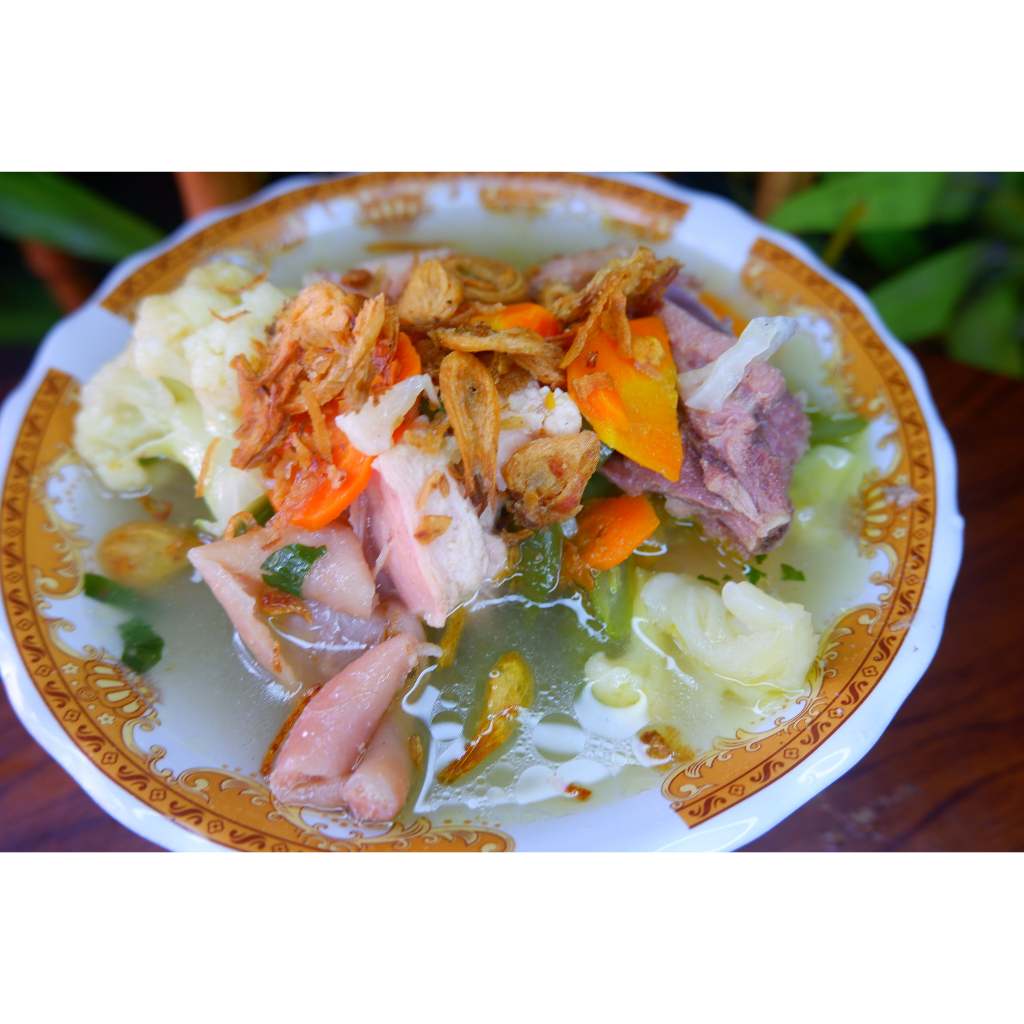 

Sop Sayuran dengan ayam kampung