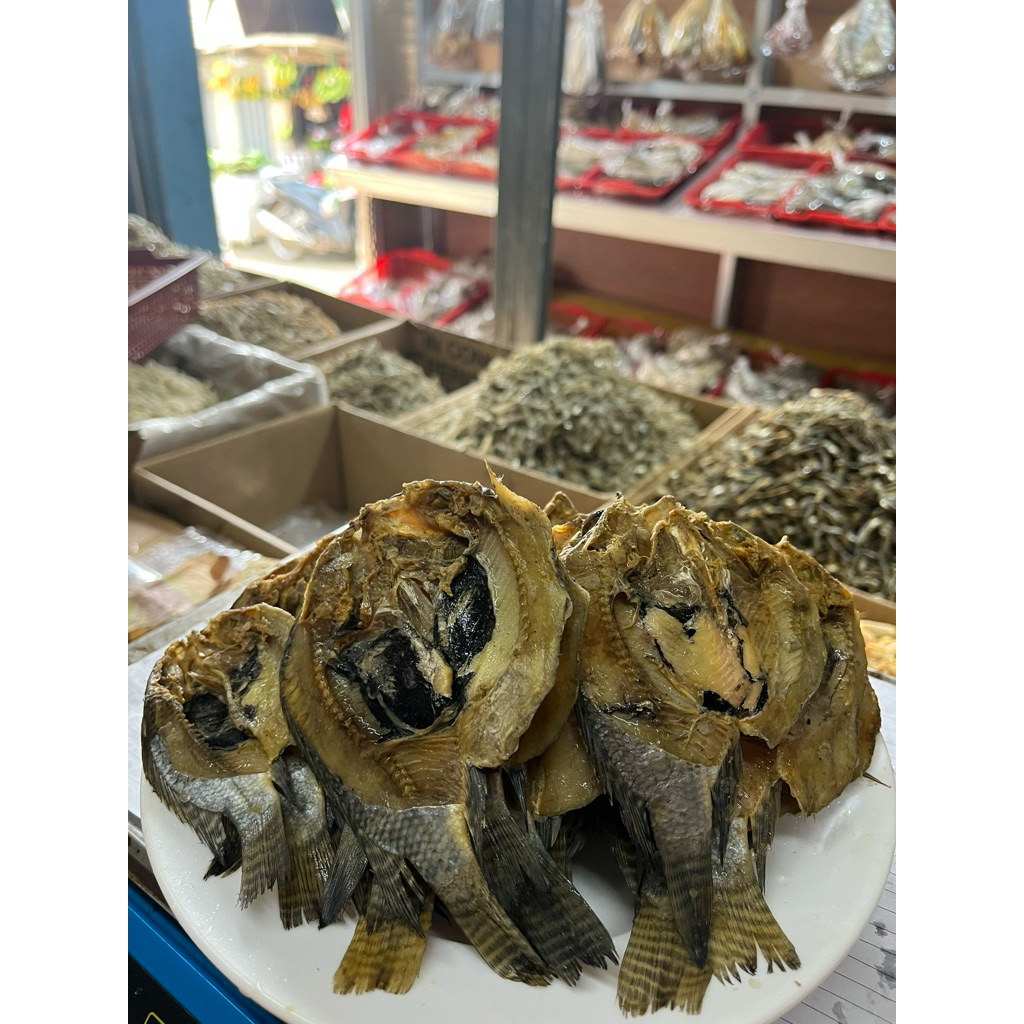 

Ikan asin jaer belah semi super murah 250 gr