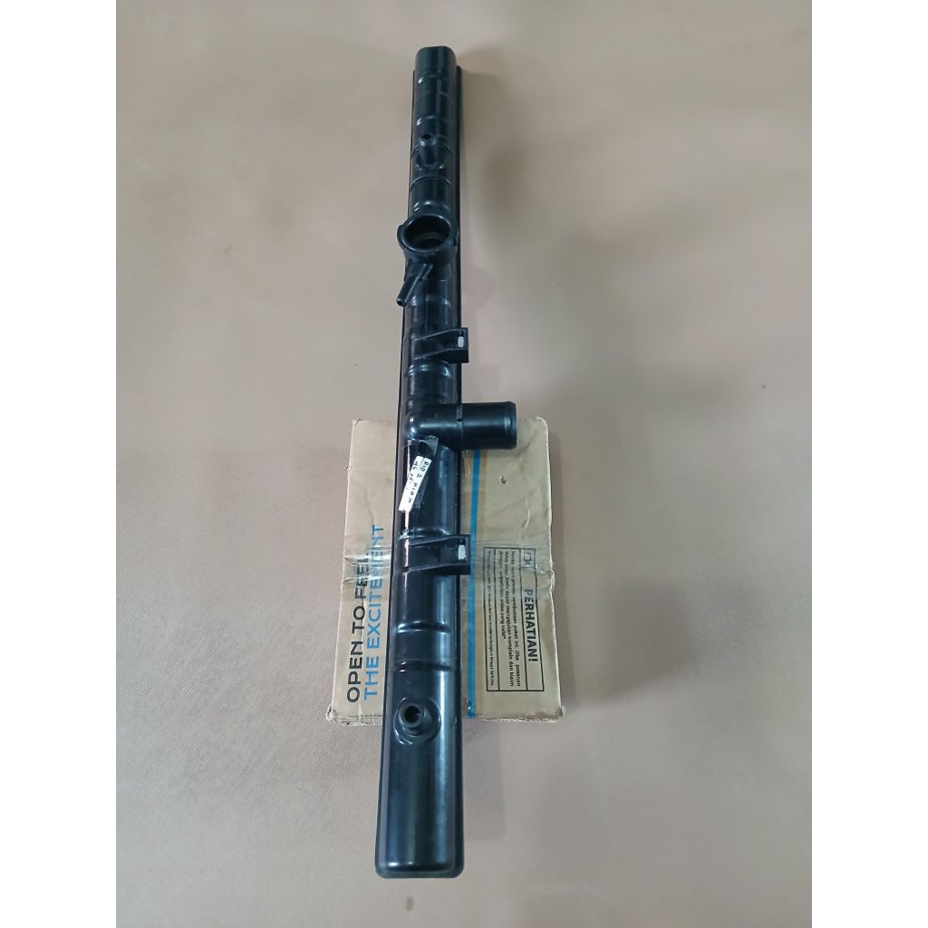 Uppertank Radiator Kia Rio 2001/2005