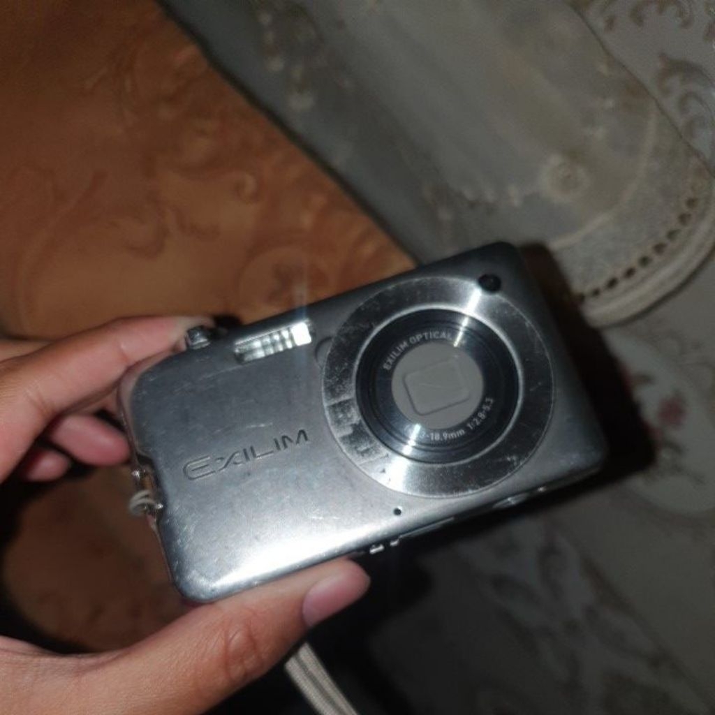 DIGICAM EXILIM / Kamera Pocket