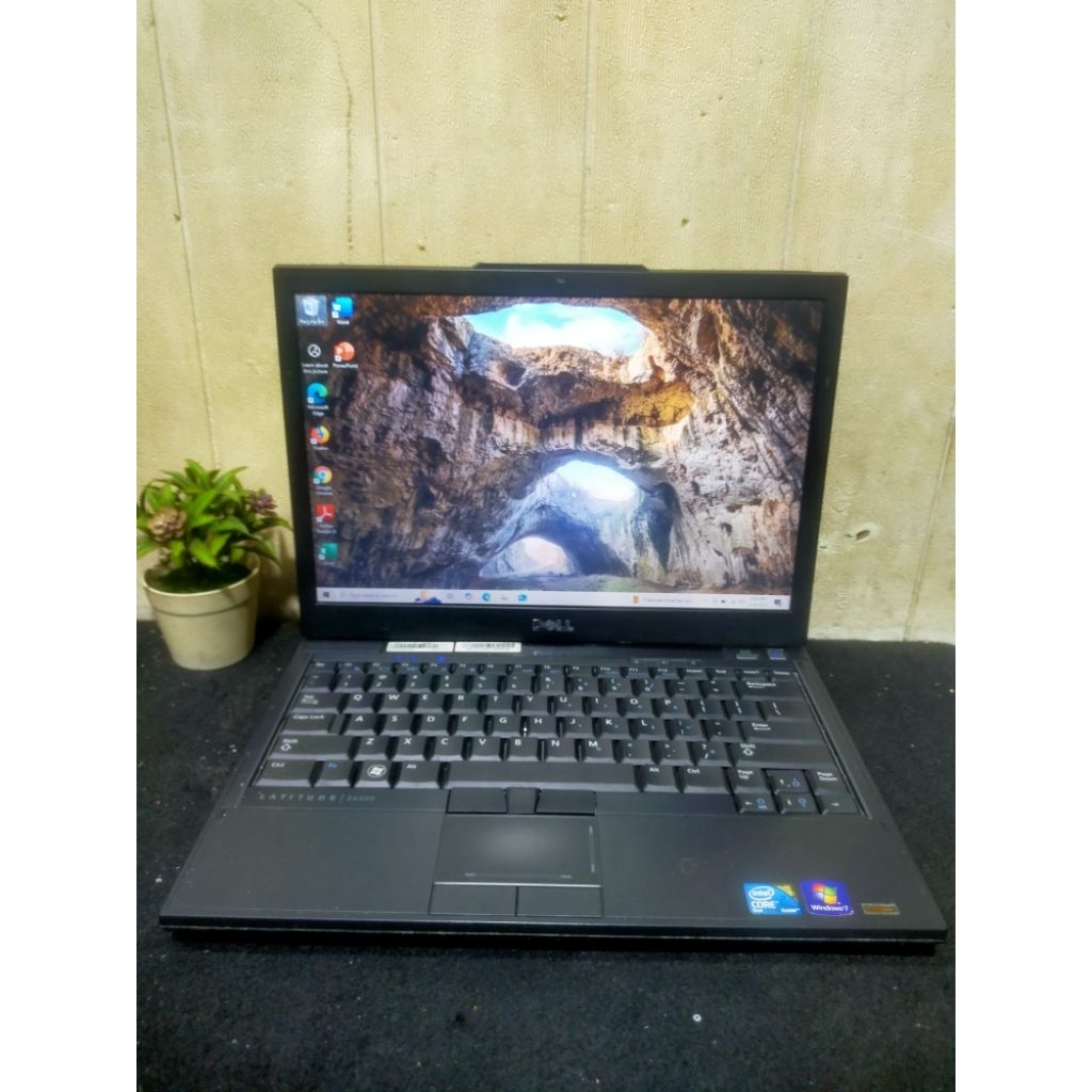 laptop dell latitude E4300