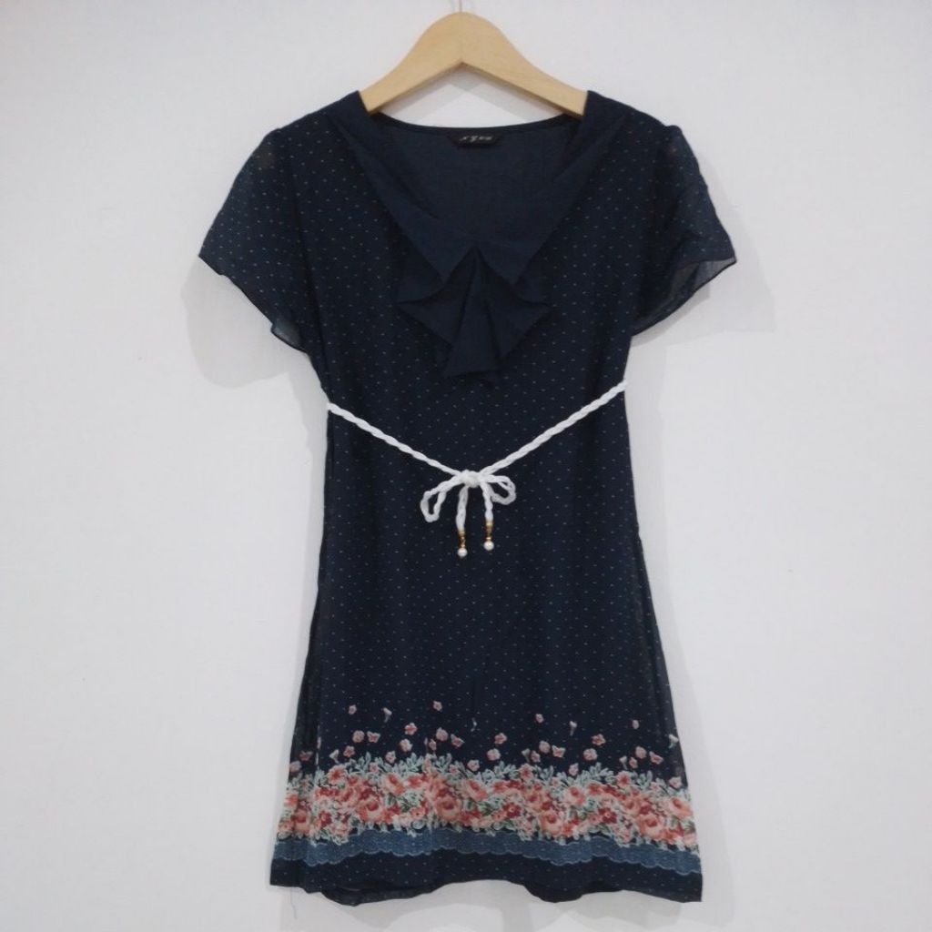 [PRELOVED] Daily Dress Lolita Navy Rose Polkadot