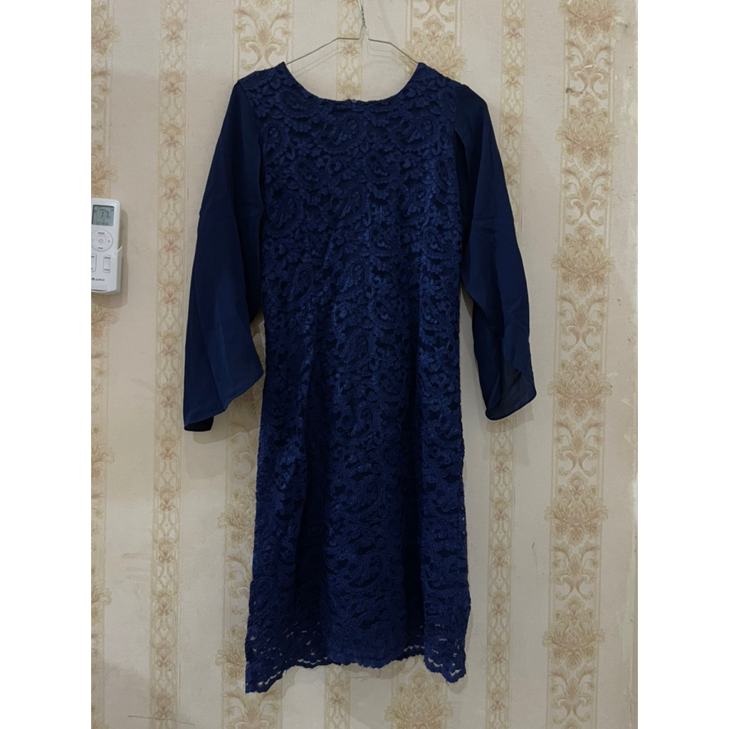 Dress brokat lengan model cape Merk eprise