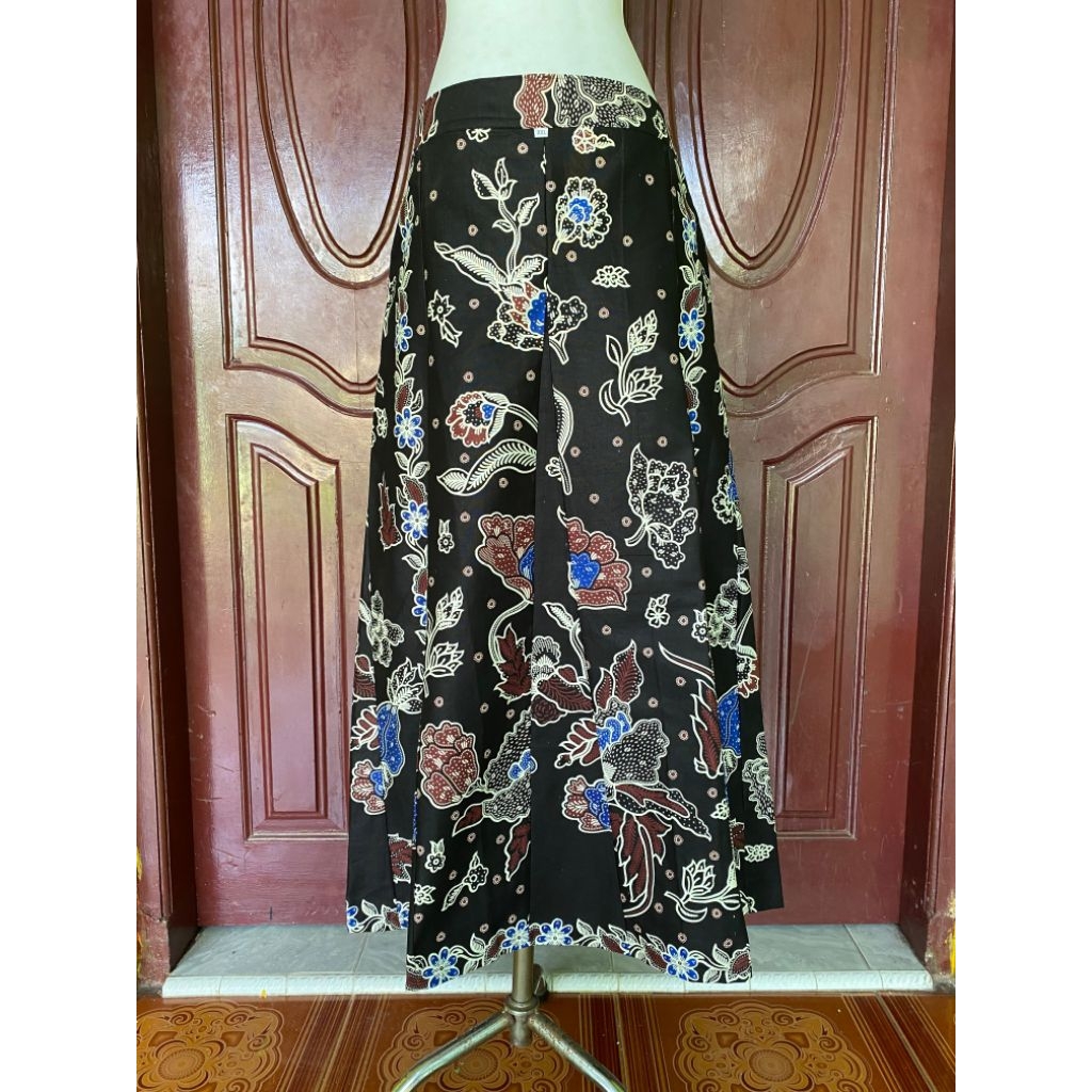 Rok Batik Panjang Model Pecah 8 Pakai Lapis Puring / Rok Batik Modern