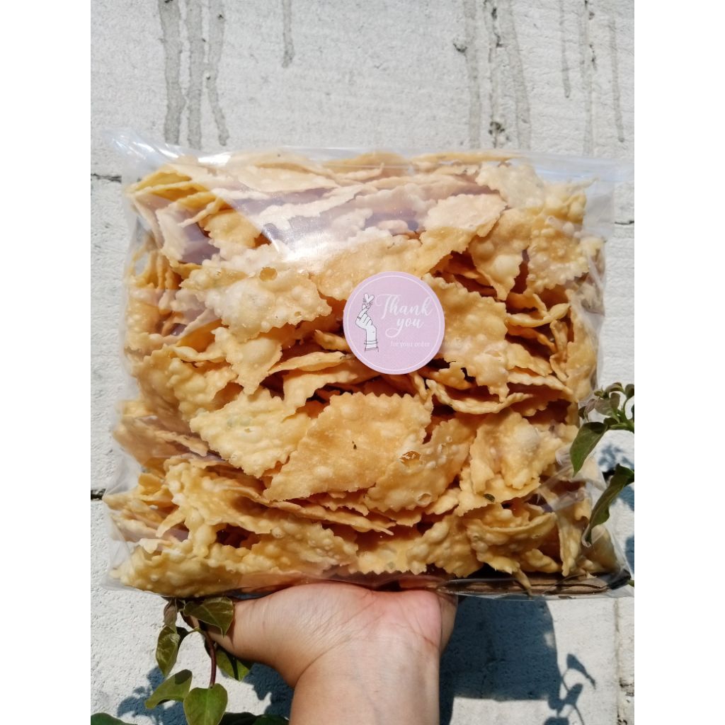 

KUE PANGSIT BAWANG RASA ORIGINAL RENYAH ENAK DAN GURIH_SAMAYA