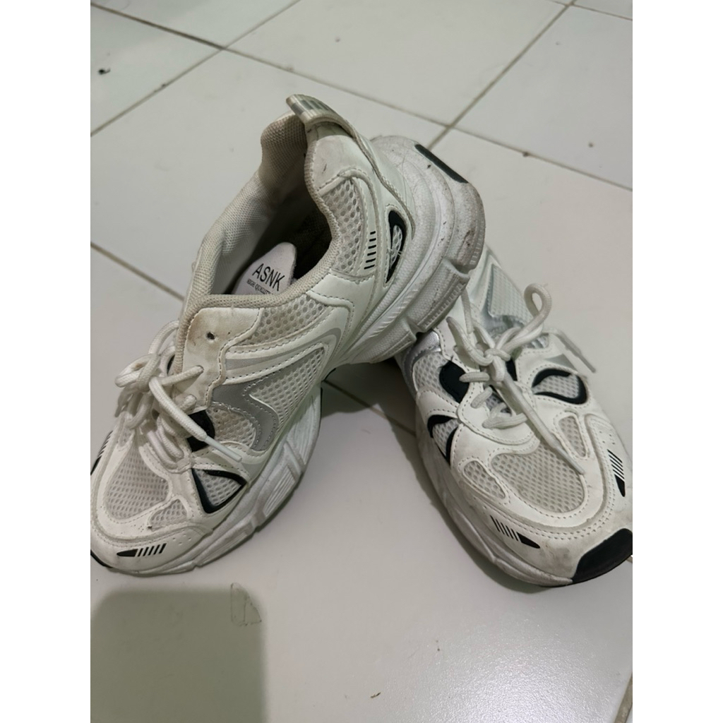 sepatu asnk