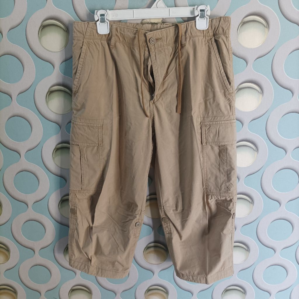 CELANA CARGO 3/4 PRIA UNIQLO SECOND SIZE M