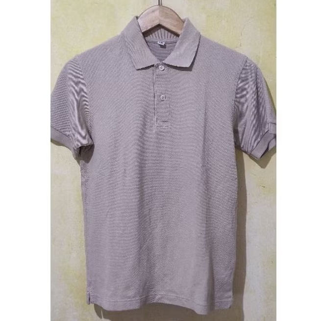 Polo Shirt Uniqlo Second