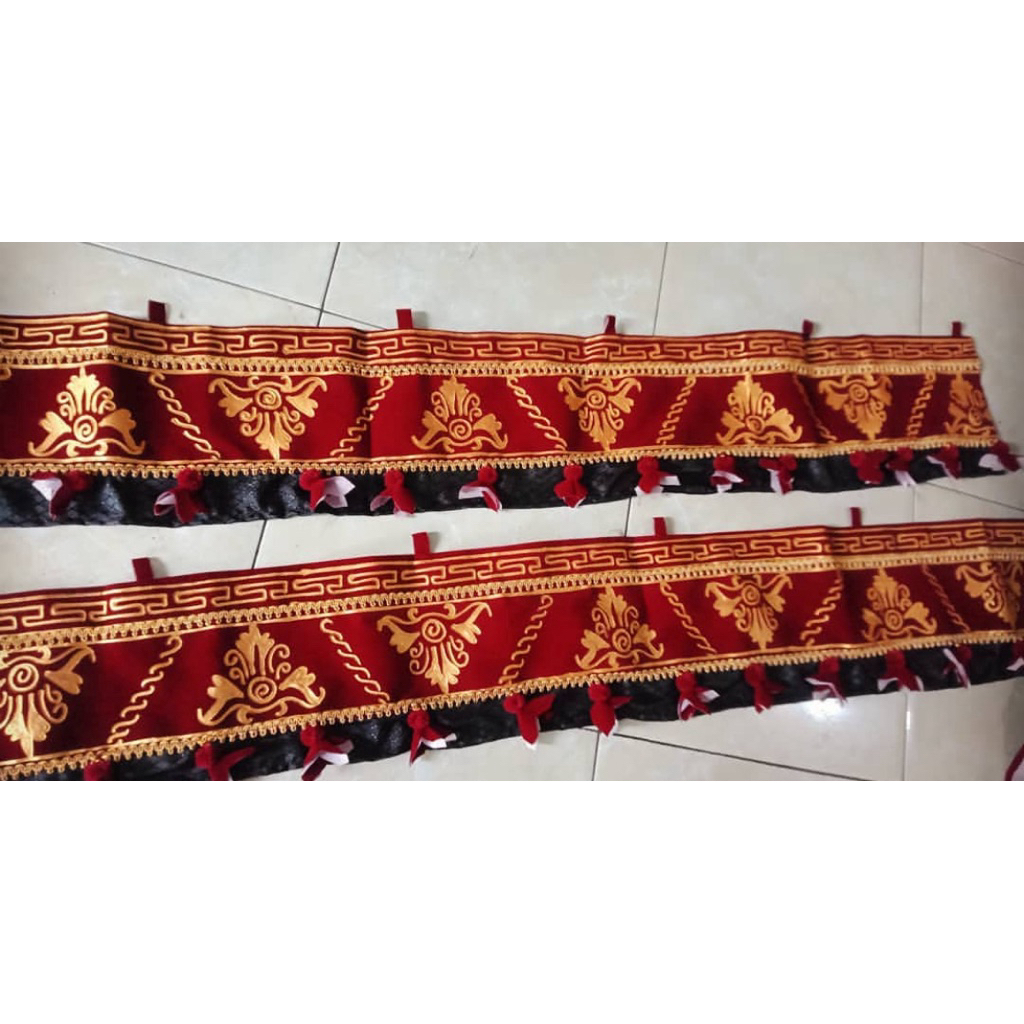 IDER-IDER BLUDRU PRADA