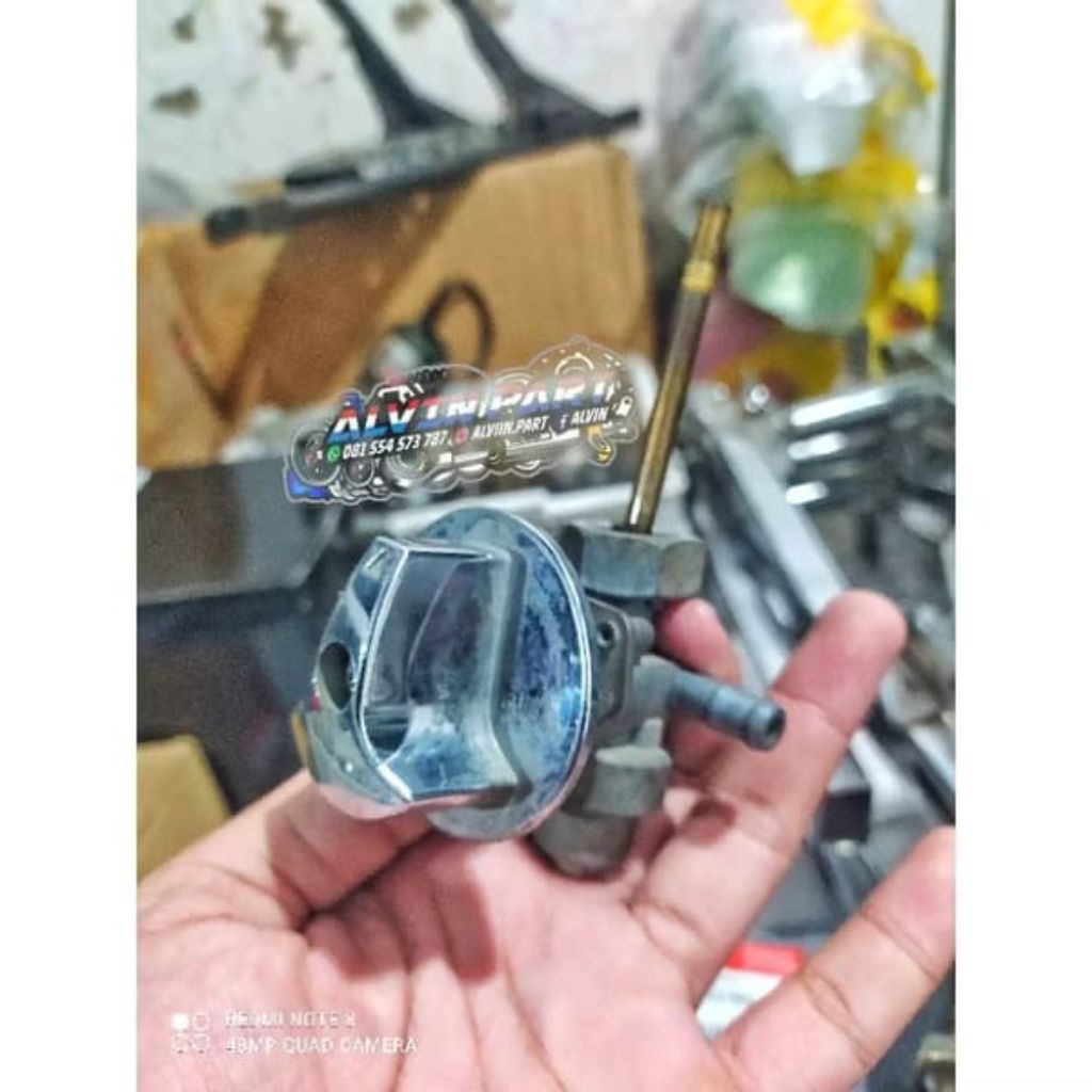 KERAN KRAN BENSIN  TIGER REVO TIREV ORIGINAL COPOTAN