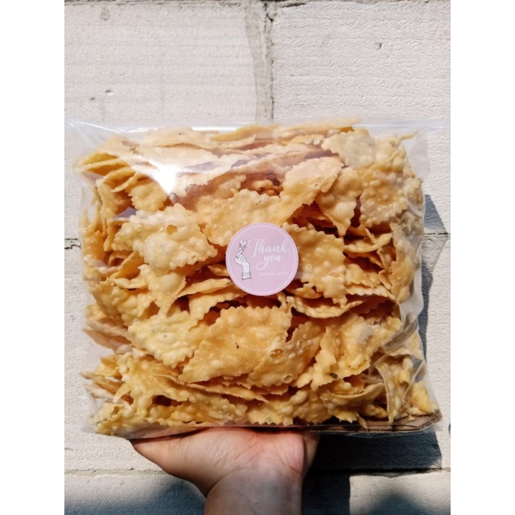 

PANGSIT BAWANG CEMILAN ENAK GURIH NIKMAT