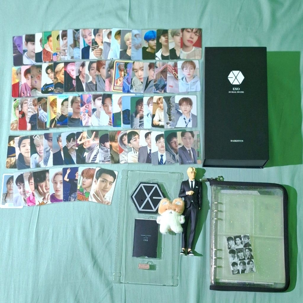 baekhyun photocard official 3D figure teolaegi keyring