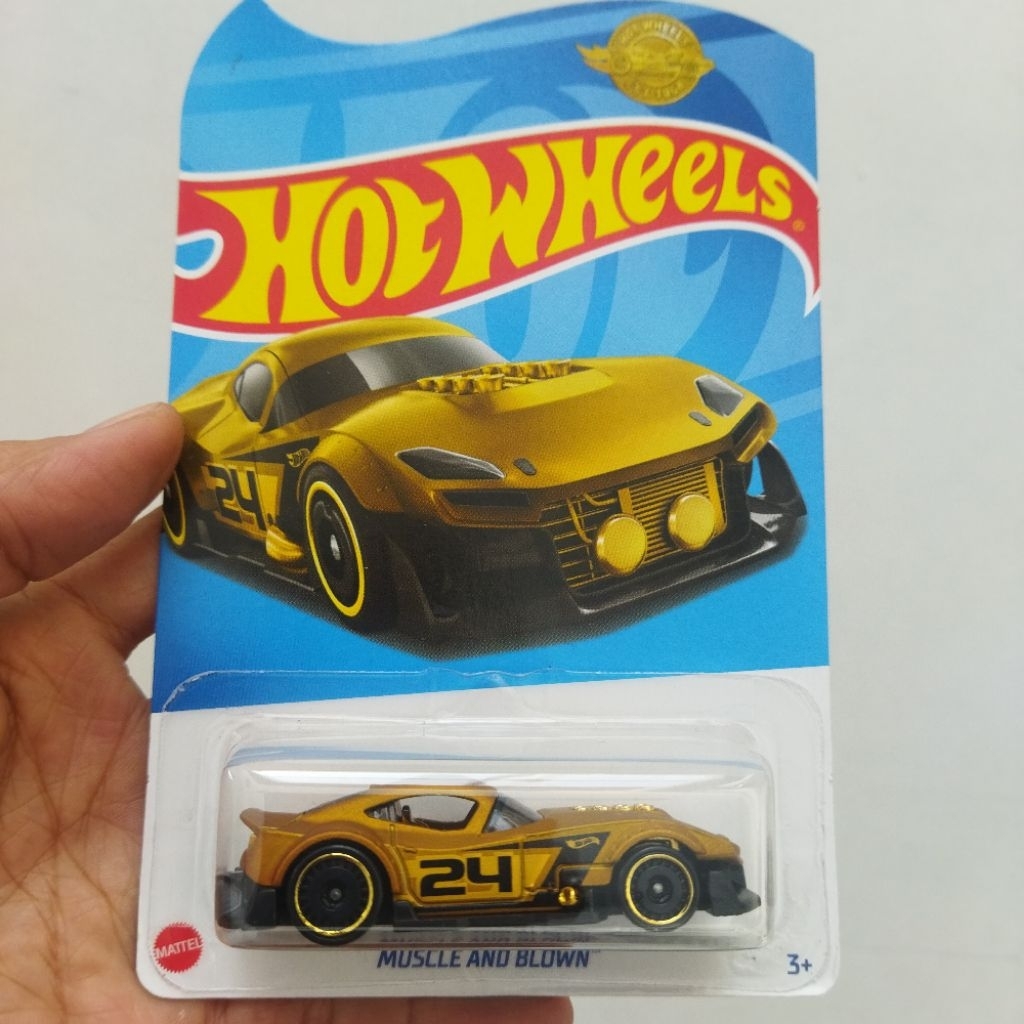Hot Wheels Muscle and Blown International Gold Edition