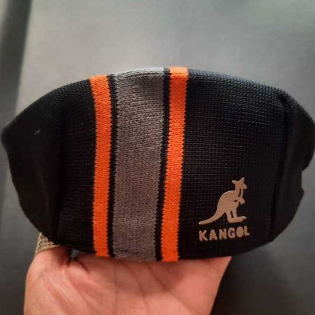 Topi Kangol Original Import Hat MEDIUM SIZE Sym Stripe 504 Flat Black Orange Flat Cap by Kangol Shop