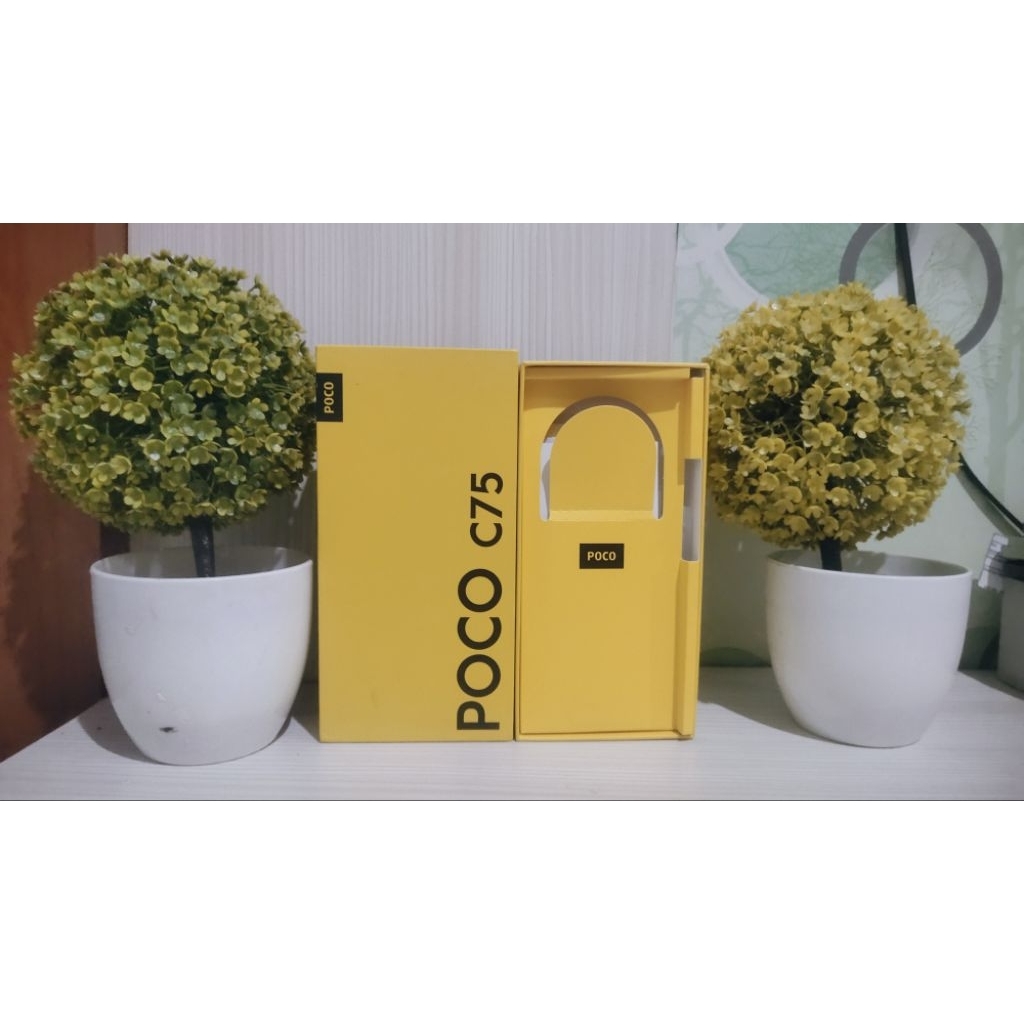 

KARDUS BOX HP REALME POCO C75'ORIGINAL