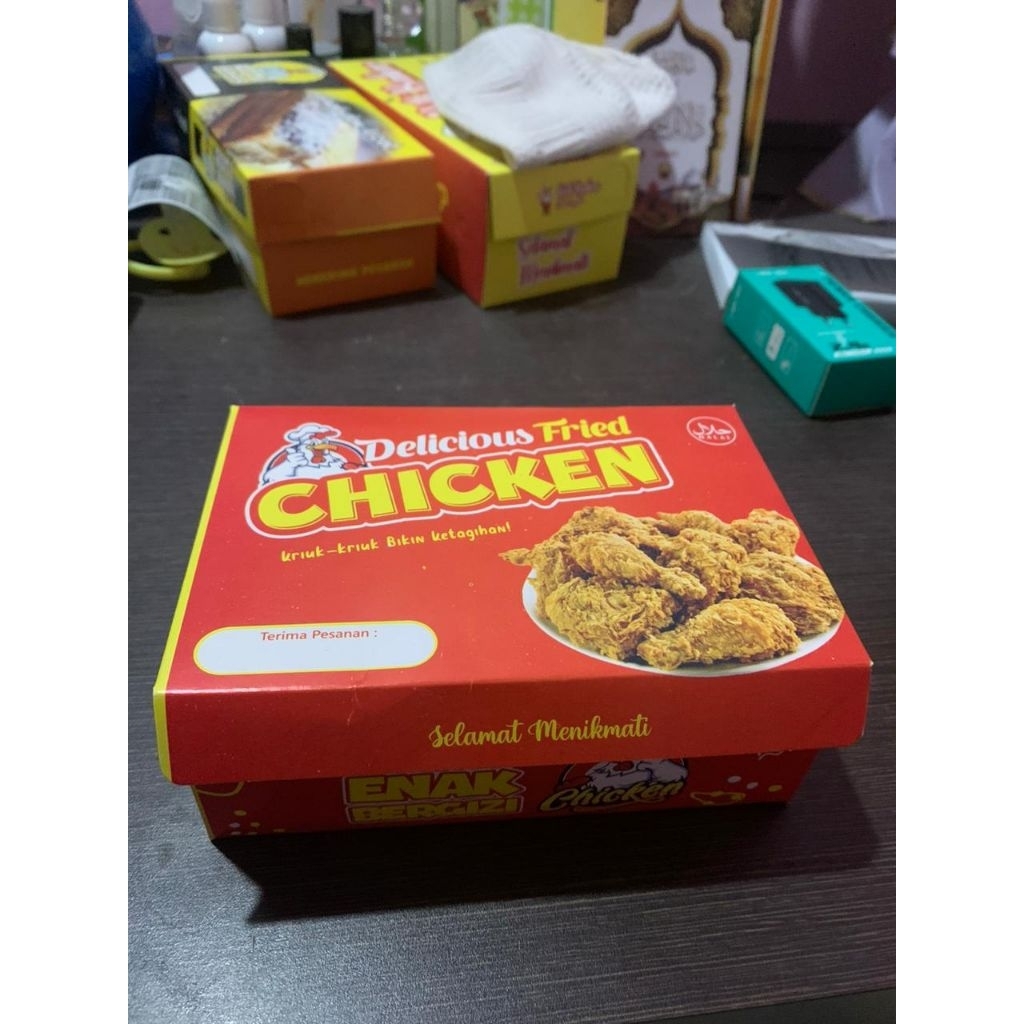 

@100 Lembar Box Fried Chiken/Fried Chicken/Kemasan Fried Chicken UK 15x10x6cm