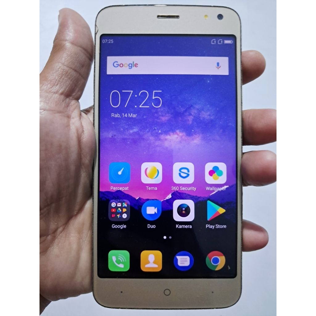 Genpro S55B Ram 2/16 4G ( Minus ts retak, sentuh normal )