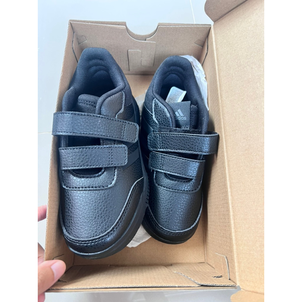 Preloved Sepatu Anak Adidas