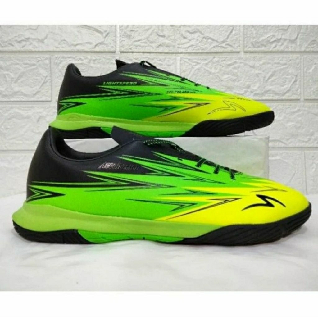 Obral Sepatu Futsal specs Termurah original pria size 42 43 44