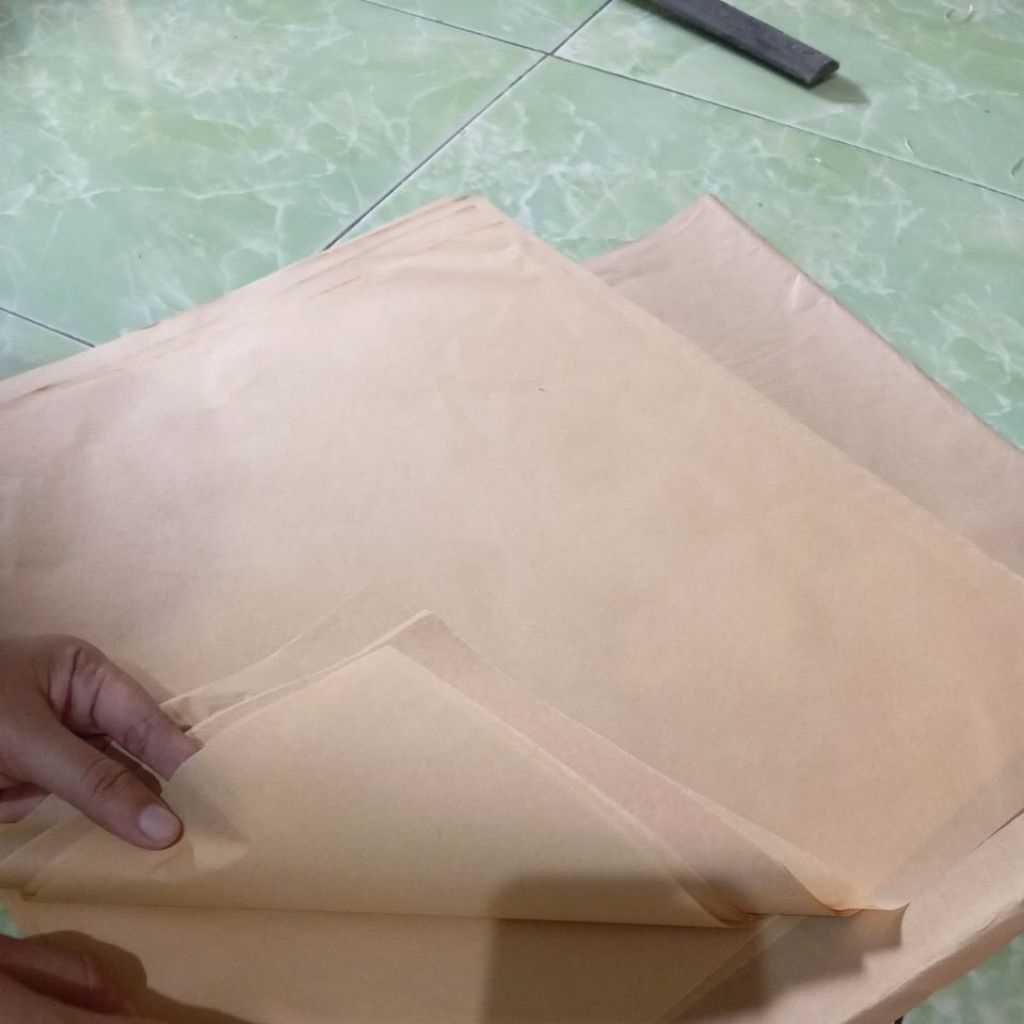 kertas layangan tisu,dapat 100 lembar