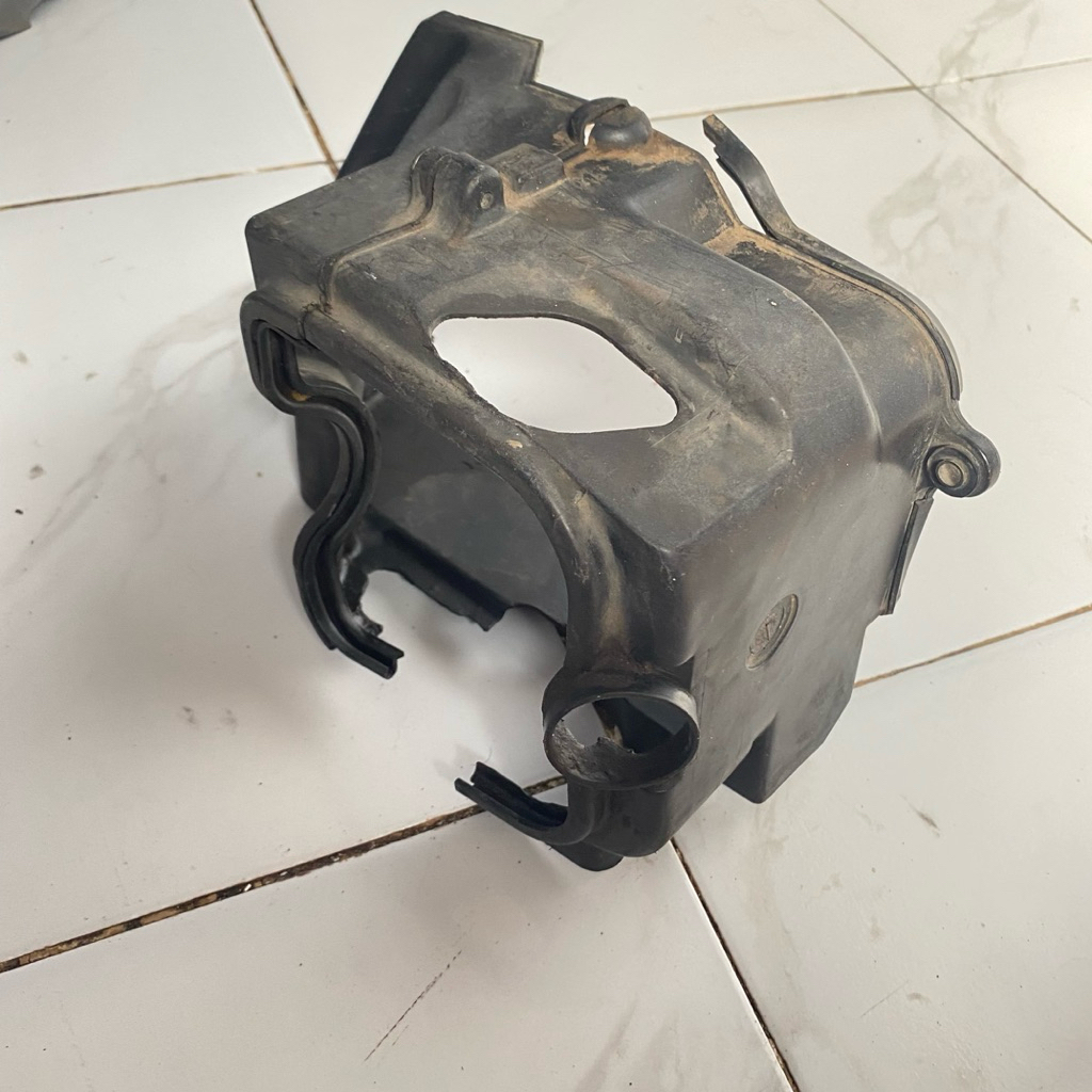 Cover Pelindung Penutup Mesin Bawah Spin 125 Copotan Original