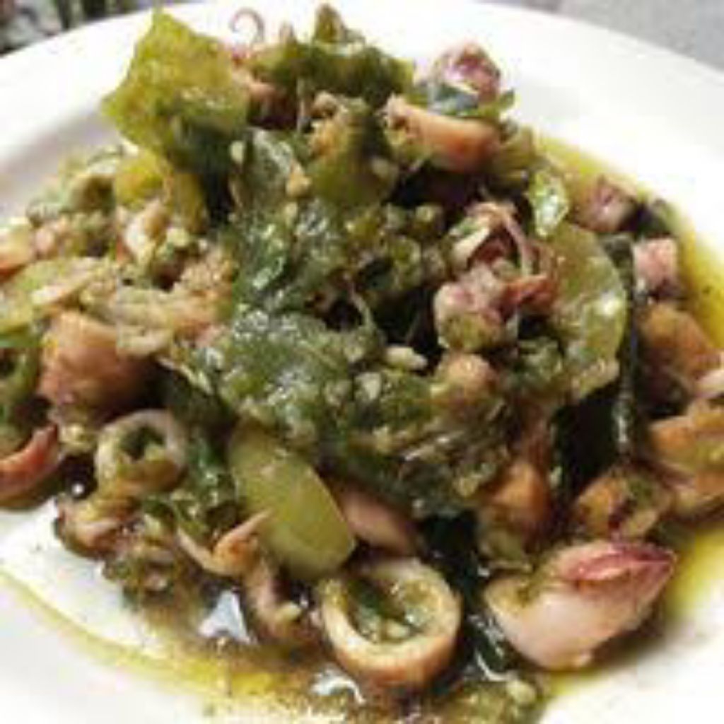 

cumi asin sambal ijo per cup 200 ml