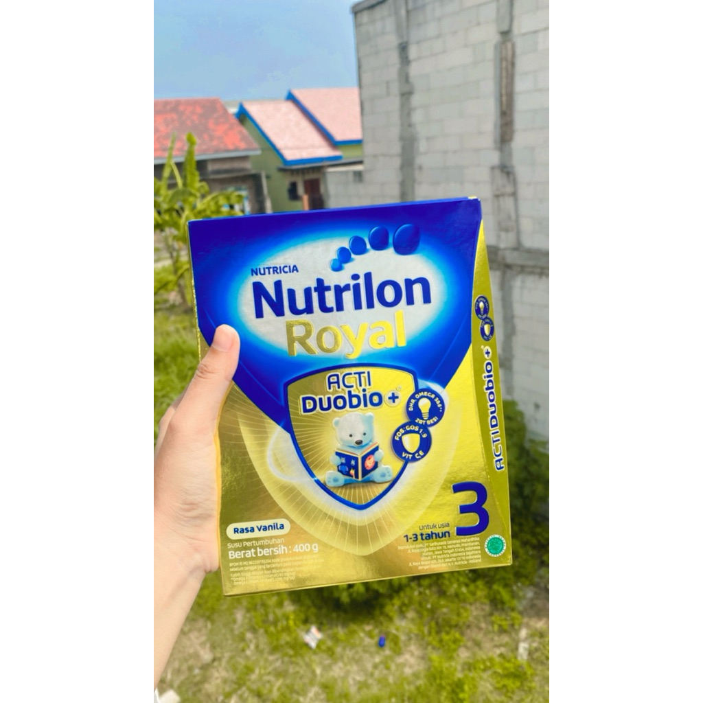 

Nutrilon Royal 3 Vanila Susu Pertumbuhan Bubuk 400 gr