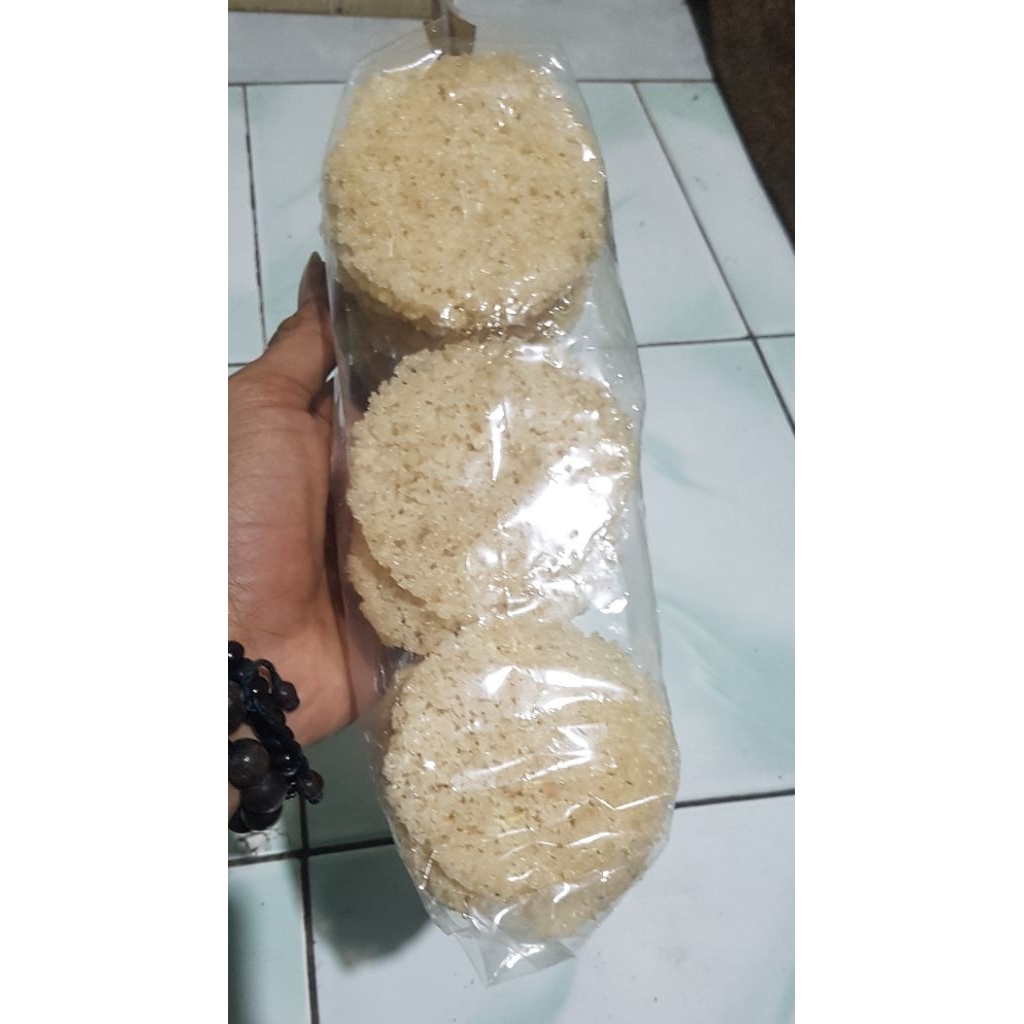 

Kerupuk singkong Mdntah / ampyang singkong