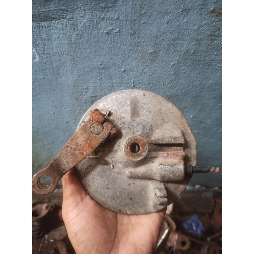 nap rem tromol depan v80 v75